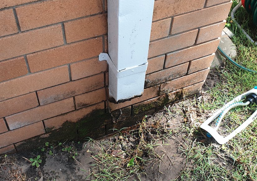 what-attracts-termites-broke-downpipes